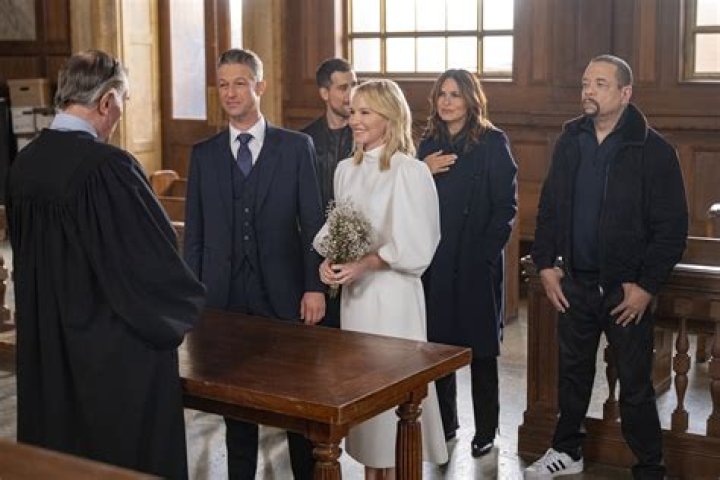What Was Kelli Giddish First Svu Episode? – Celebrity