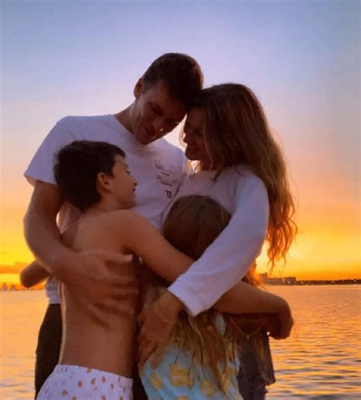 While Still Married, Tom Brady And Gisele Bündchen Enrolled In A Family Counseling Program