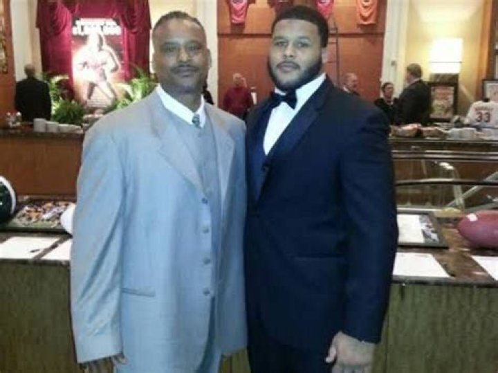 Who Are Aaron Donald Parents? Meet Mother Anita Goggins And Father Archie Donald