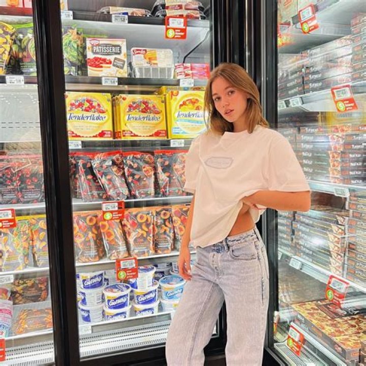 Who Is Anna Fazackerley? Age, Wikipedia, Biography and Instagram