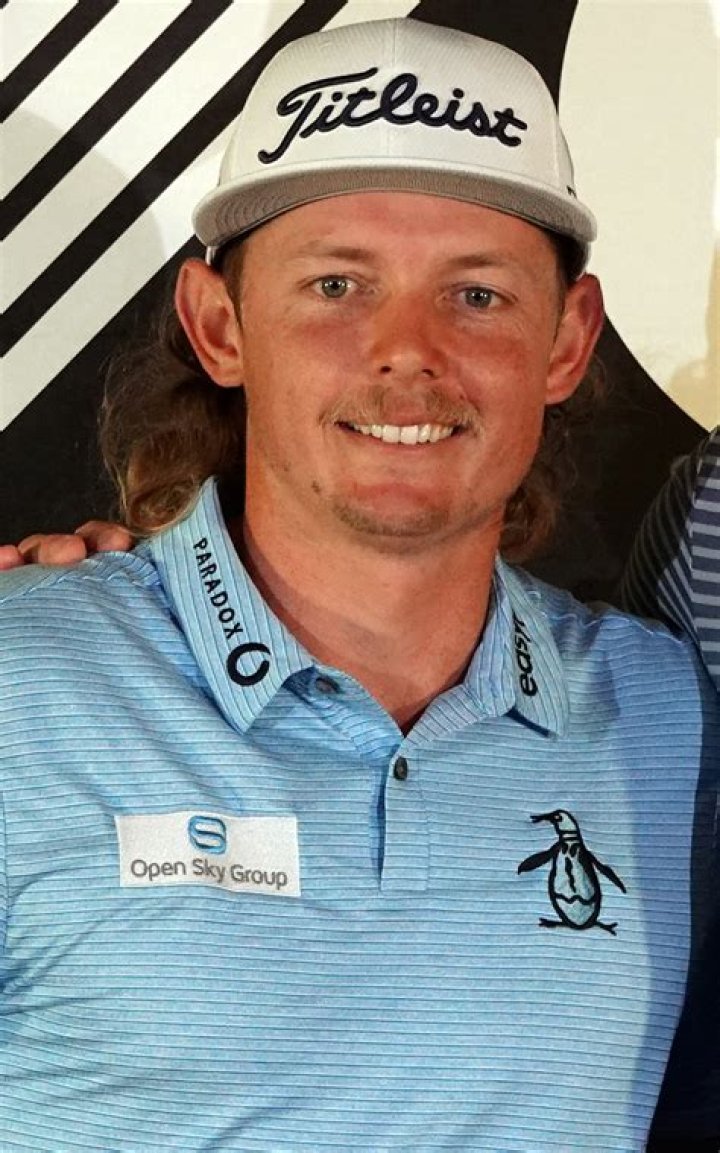 Who is Cameron Smith mother Sharon Smith? Wiki, age, nationality, husband, children, net worth