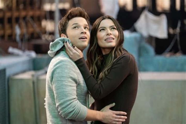 Who is Carly Simon? See Net-worth, Quote, Awards, Fact, Wiki