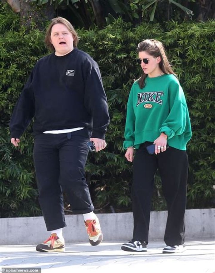 Who is Lewis Capaldi’s girlfriend Ellie MacDowall?