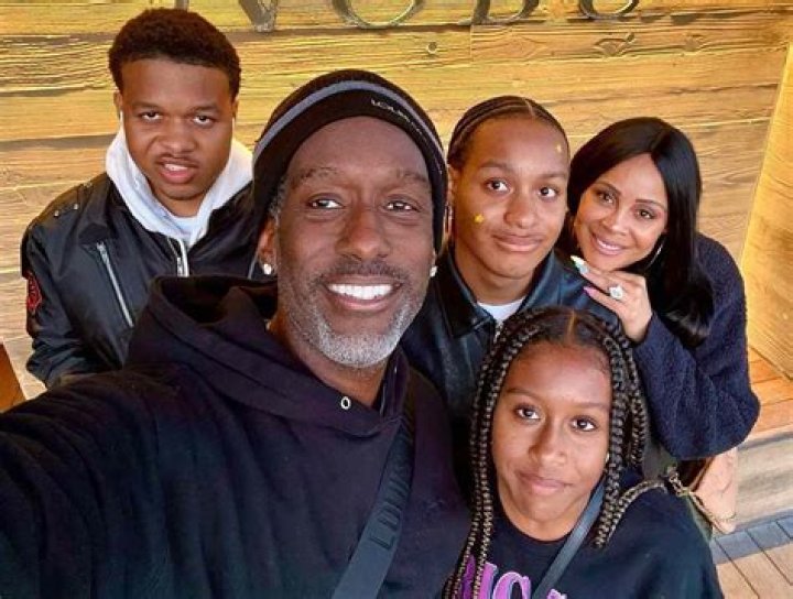 Who Is Sharonda Jones? Shawn Stockman Wife or Girlfriend – Kids Family and Net Worth
