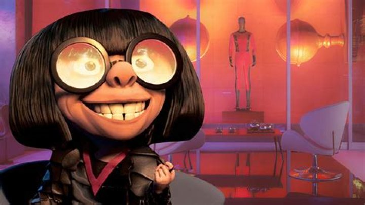 Who is the voice of Edna in Incredibles 2? – Celebrity