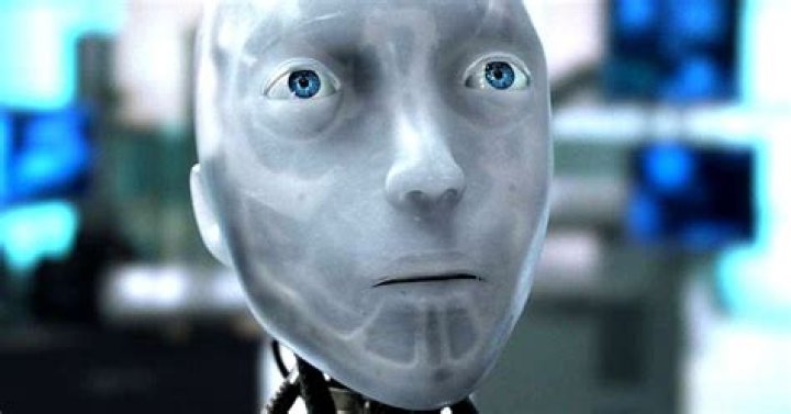 Who is the voice of Sonny in I Robot? – Celebrity