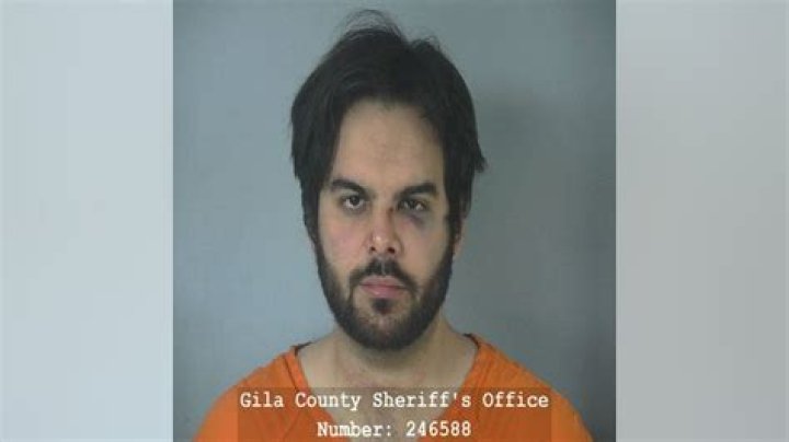 Who is Zachary Michael Dillabough? Suspect arrested for killing Michael Glover in Tonto National Forest