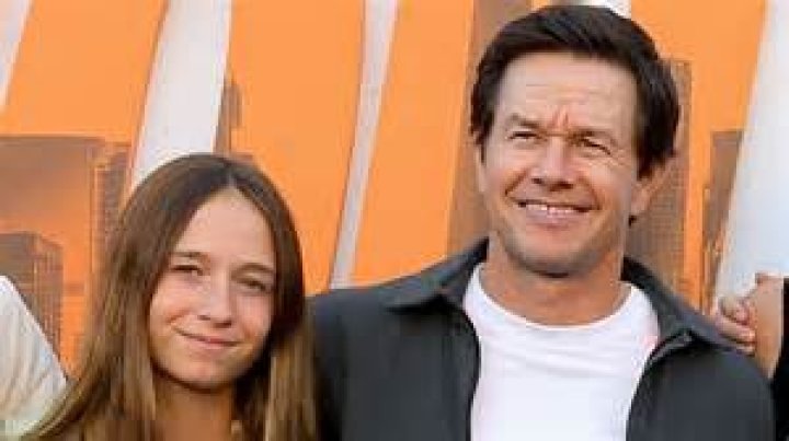 Who plays Mark Wahlberg’s daughter in Age of Extinction?