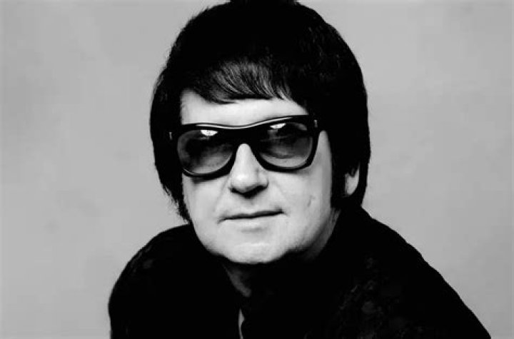 Why did Roy Orbison wear dark glasses?