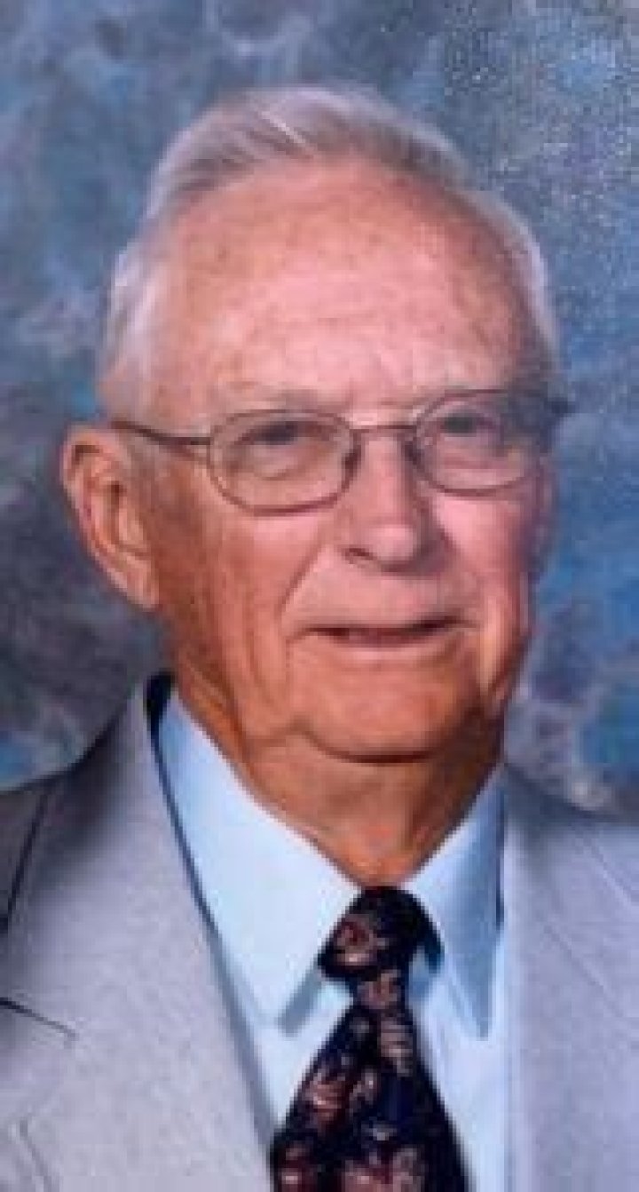 Dr. William Dowell, MD – Indianola, MS