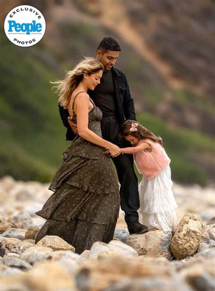 Wilmer Valderrama And Amanda Pacheco Are Engaged – Check Out The Sweet Proposal!