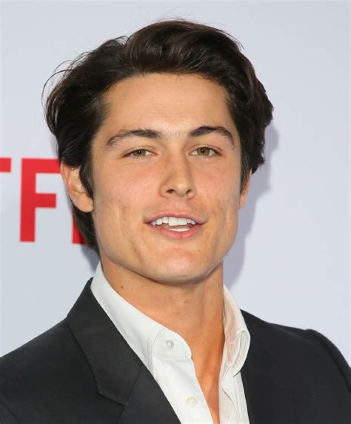 Wolfgang Novogratz (Actor) Biography, Wiki, Age, Height, Weight, Girlfriend, Family, Career, Net Worth, Facts