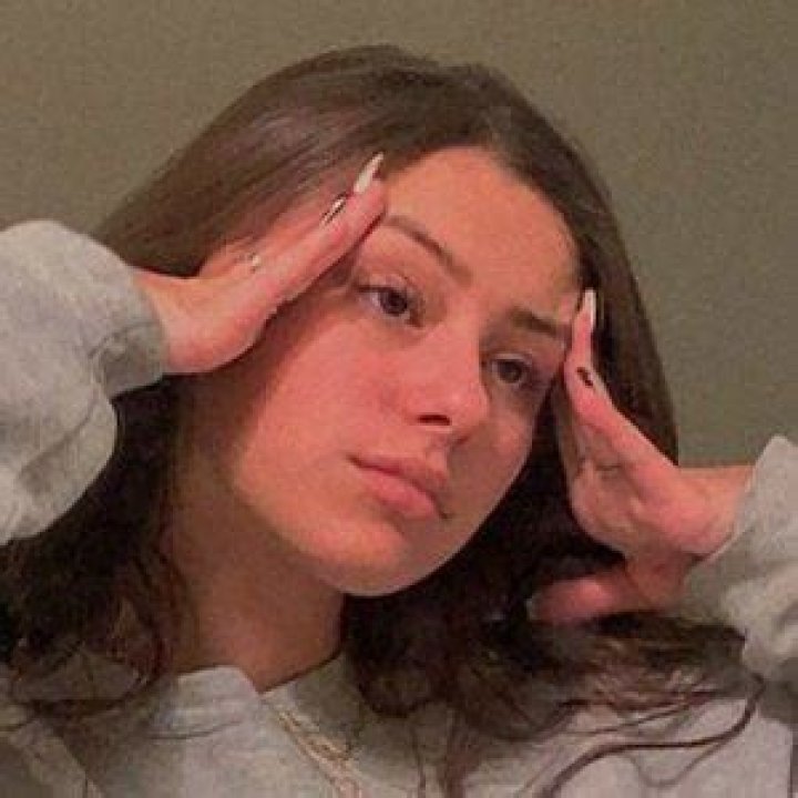 xanaxbarbie69 (Emily Nicol) – Bio, Facts, Family Life, Career