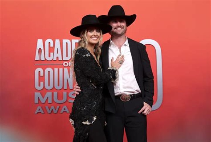 ‘Yellowstone’s Lainey Wilson debuts new beau Duck Hodges at the ACM Awards