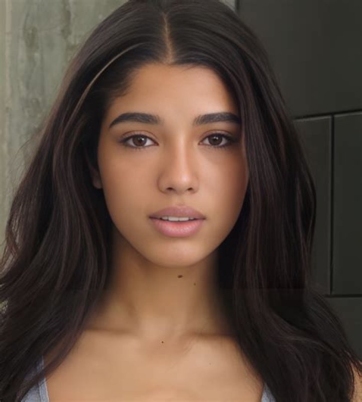 Yovanna Ventura - Bio, Facts, Family Life of Fitness Model
